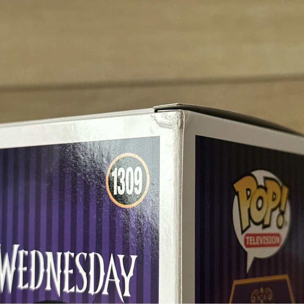 Funko POP! Wednesday Addams #1309 - Picture 7 of 8